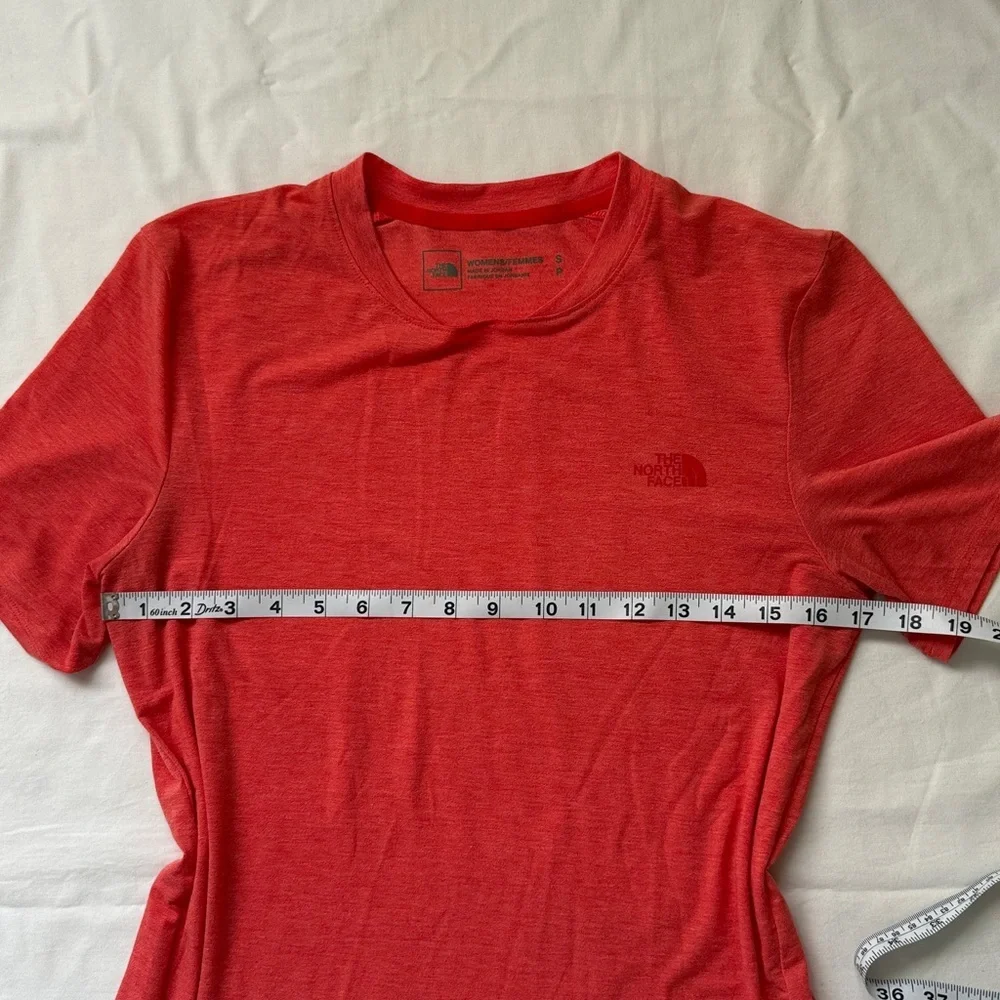 The North Face Women's Scarlet Short Sleeve Tee - Picture 4 of 6